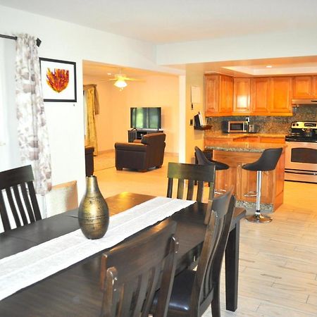 Lovely 3-Bd, Walk To Bars, 9 Min Drive From Beach! Heated Pool. Fort Lauderdale Exteriér fotografie